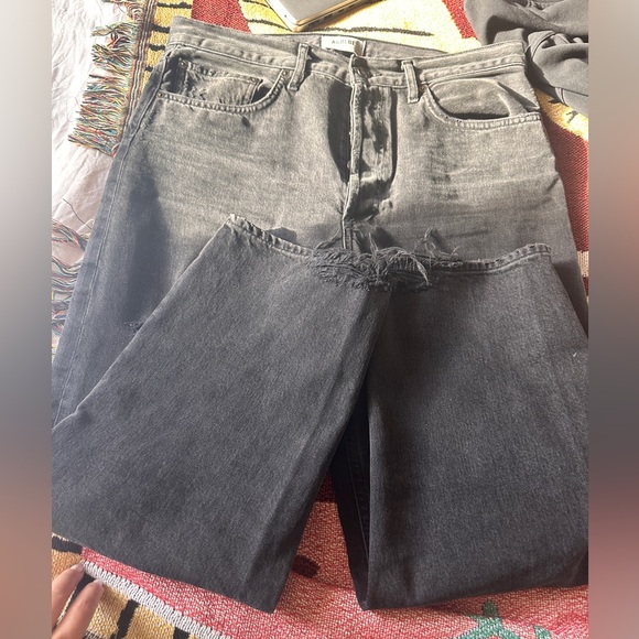 AGOLDE 90s Crop Jeans in Shutter. Like new black high waisted straight jeans - Picture 13 of 16